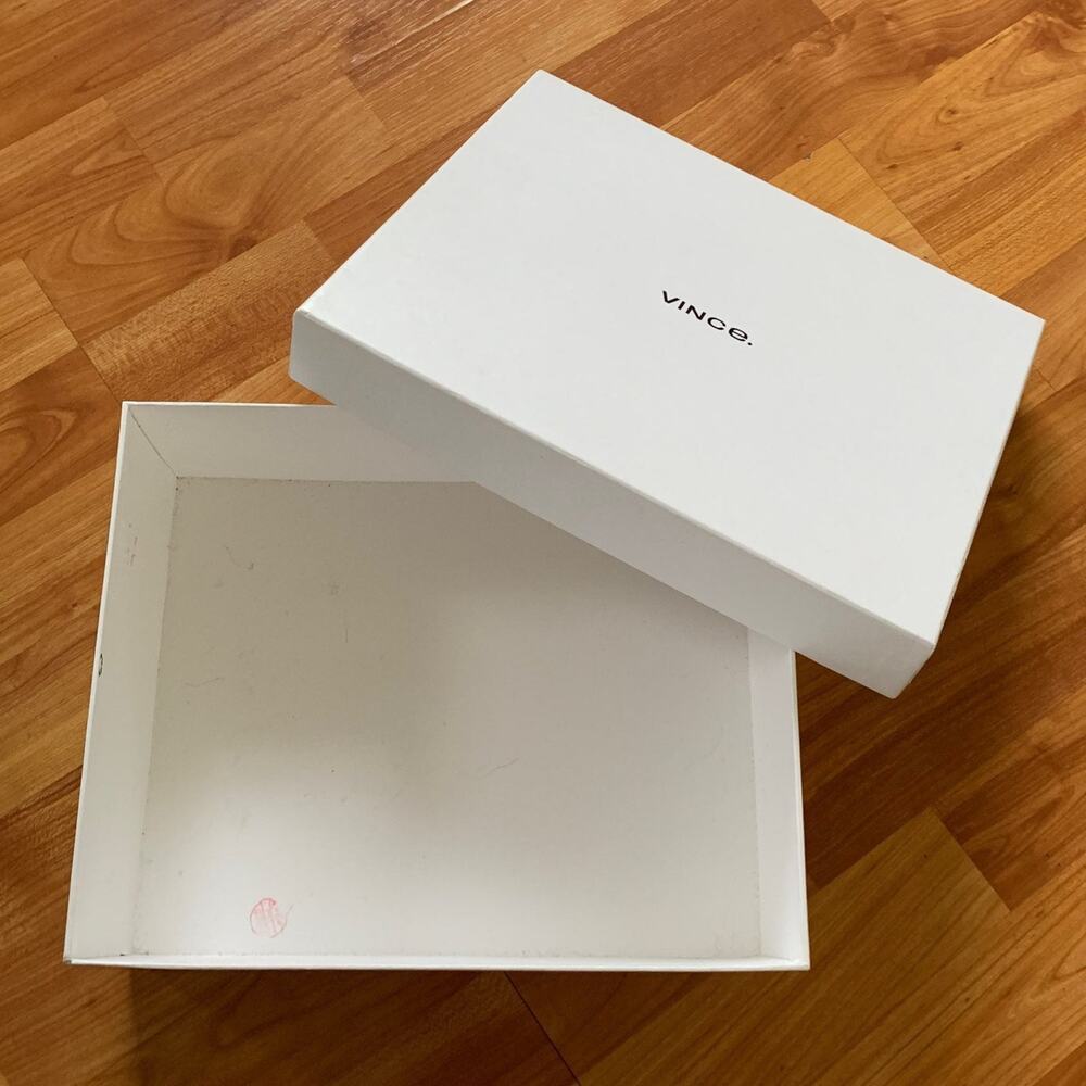 Vince empty shoe box‎ - Picture 2 of 6